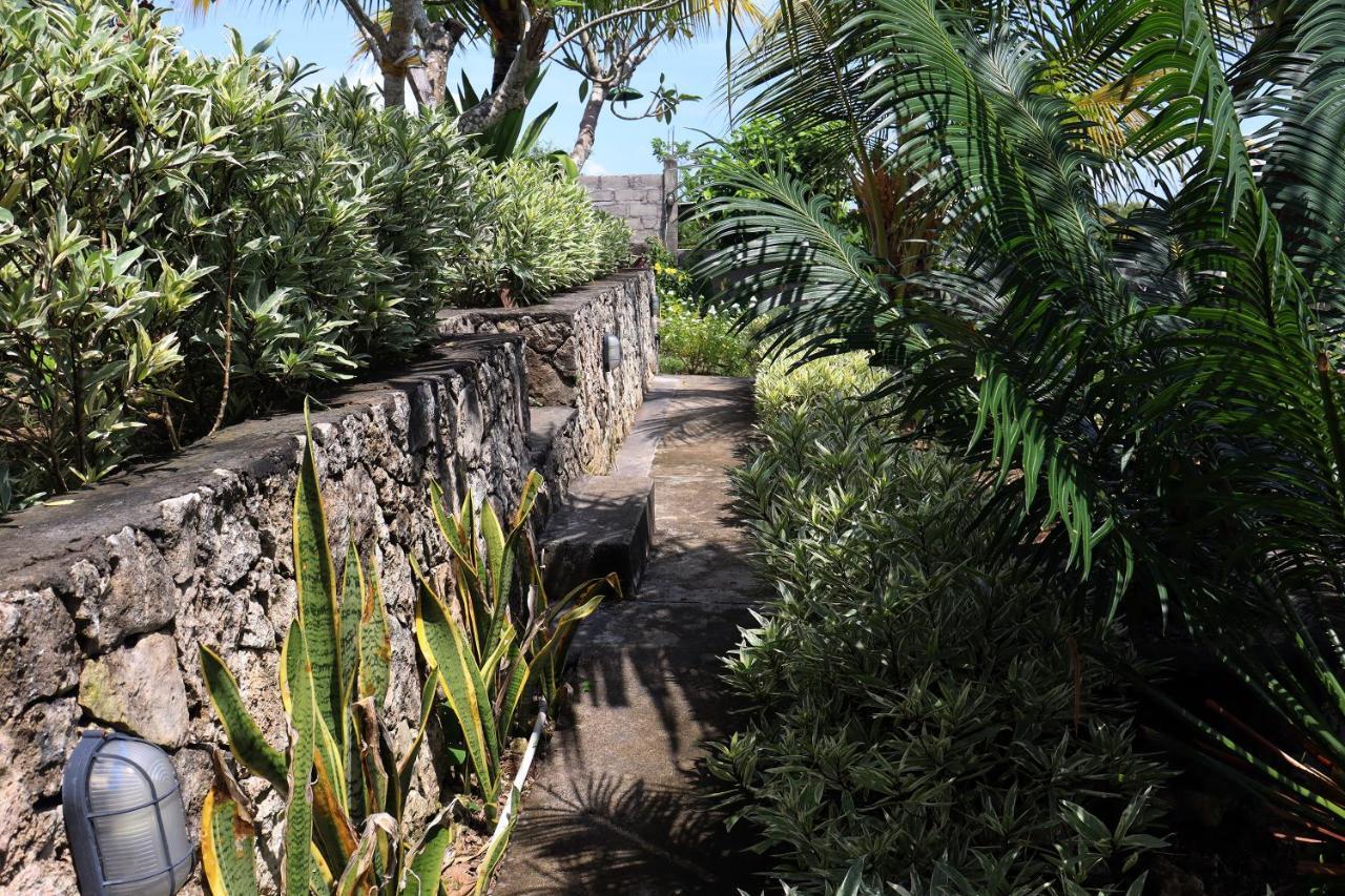 Hotel Sunny Point Penida Ped Exterior foto